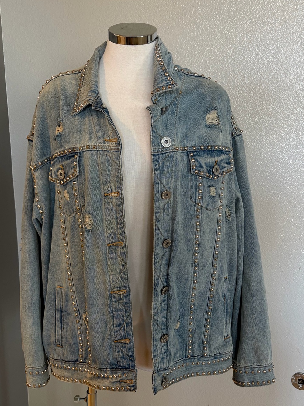 Vici Denim Jacket - Picture 4 of 12